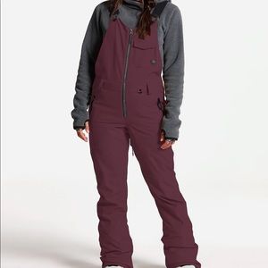 Volcom | Swift Bibs | Size Large